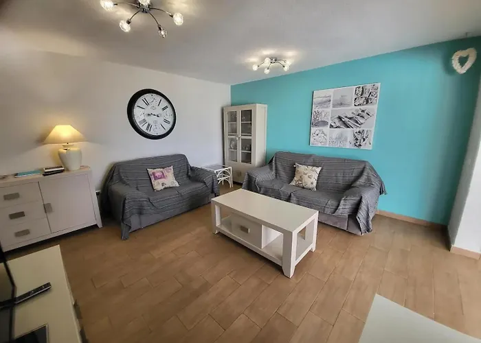 Апартаменты Andalucia 11 - Two Bed *