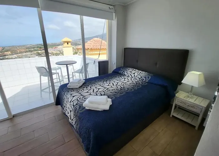 Апартаменты Andalucia 11 - Two Bed
