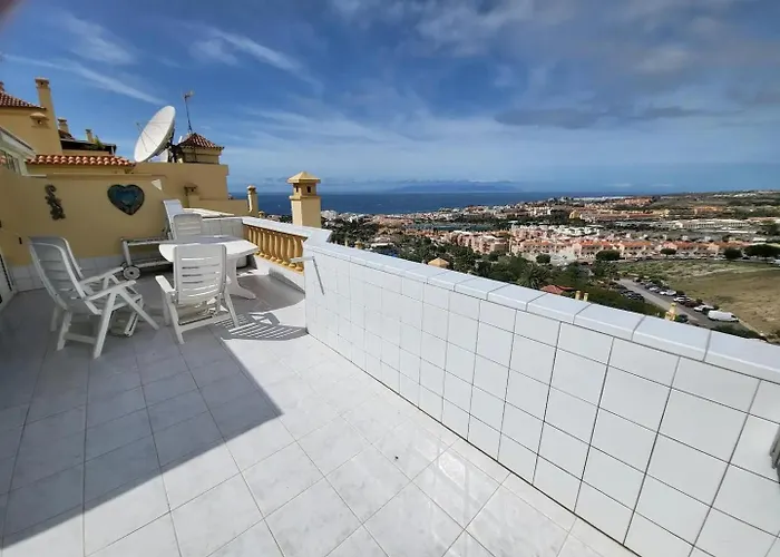 Andalucia 11 - Two Bed Адехе