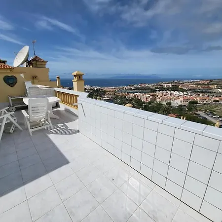 Andalucia 11 - Two Bed Адехе