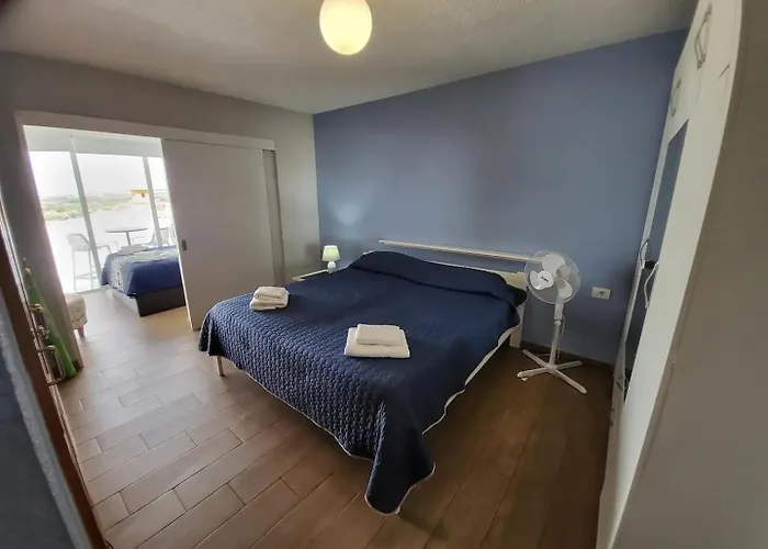 Andalucia 11 - Two Bed Адехе